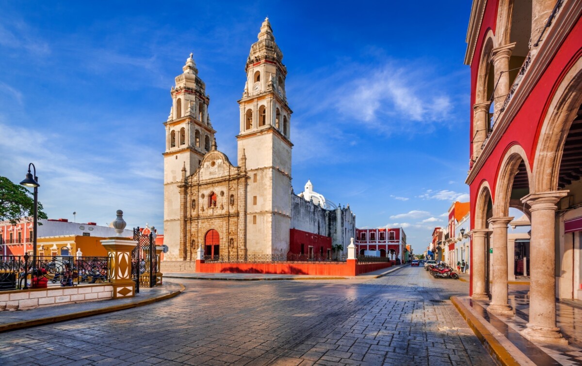 Campeche,,Mexico.,Independence,Plaza,In,Old,Town,Of,San,Francisco